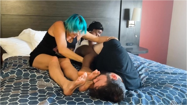 ONLYBALLKICKING - Paris Love And Jenni Foxx - Tall Girls Beat His Balls