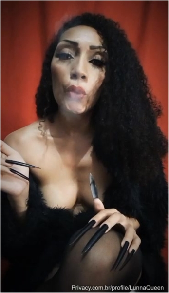 Lunna Queen - Tuxedo With A Halloween Vibe