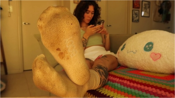 BrokeForBratKat - Ignore Session For The Foot Freaks VIII