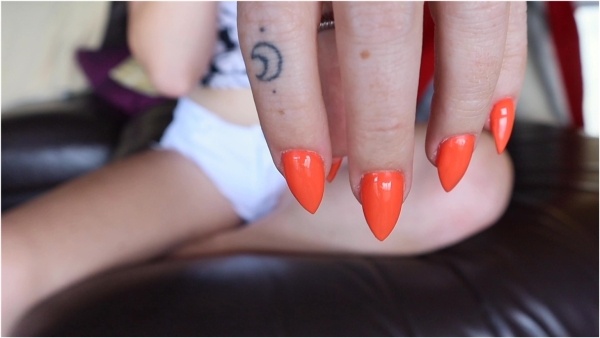 Goddess Roxy - Mani Pedi Worship