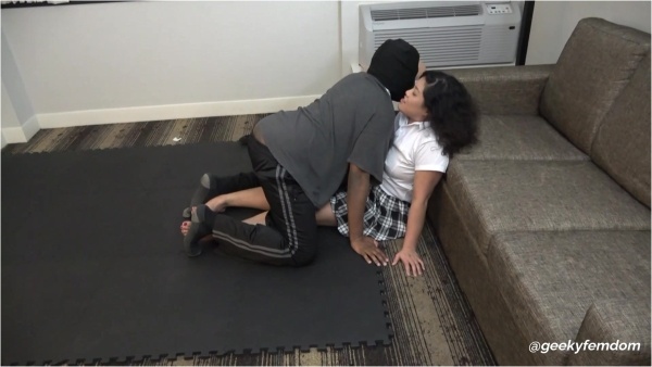 Geeky Femdom - The Kinky Geek - Your Yandere Girlfriend Kimi Chi