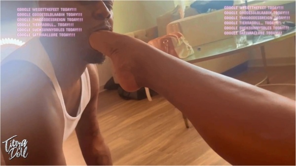 Tierra Doll - Queen Veiny Feet - Feet Buffet Feat Wgtf Lolaa Reign Sunny and Sativa