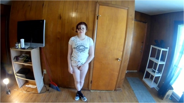 CurvyElvishGirl - Ashamed to be bottomless 1