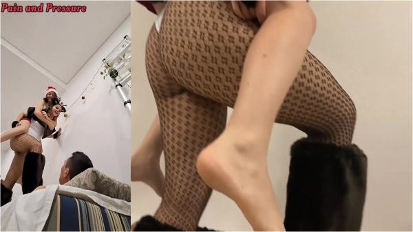 Pain And Pressure - 41 Anya And Beatriz A Crusher Christmas