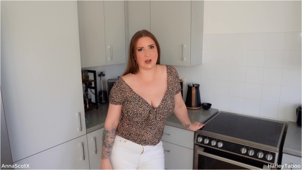 Anna Scot - A THING For step Mommy
