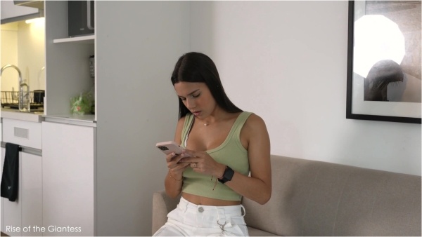 Rise of the Giantess - I Caught Another One! (Gigantic Andrea) 4K