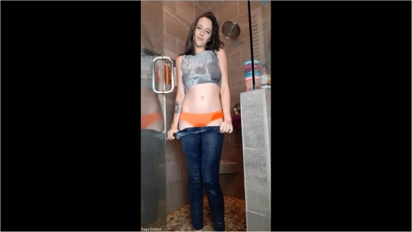 Sage Eldritch - Wetting Jean Leggings and Stripping in the Shower