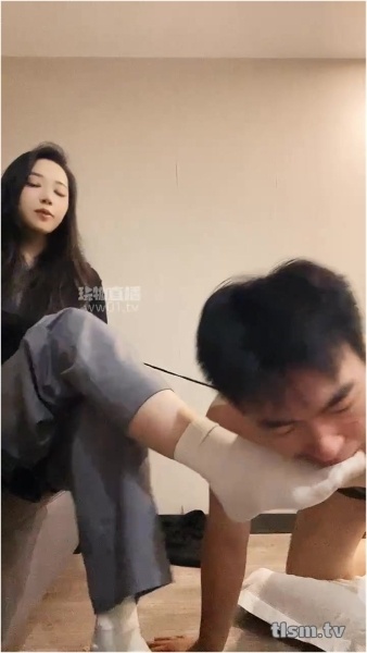 Taolusm - Fluffy Moon - Develops Foot - Licking Techniques For Amateurs