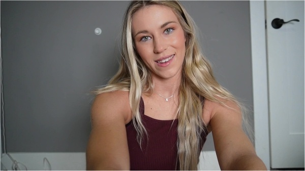 keeks 3005 - Physical Therapist Gets Handsy