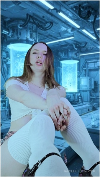 GoddessKayQueen - Giantess Growth Ray - Devious Daydreams