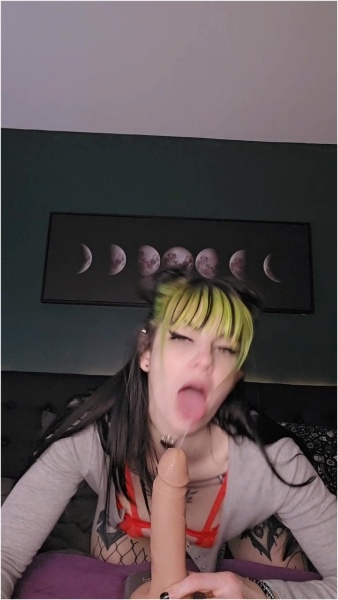 Prettyinpunk92 - Watch without touching yourself challenge