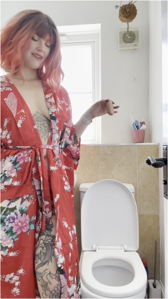 Yourhikerbabe - Penectomy Crazy Girlfriend Flushes Your Chopped Off Penis
