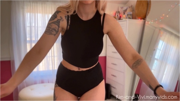 Kim and Vivi - Alt Fashion Try On And Strip) 5 Outfits