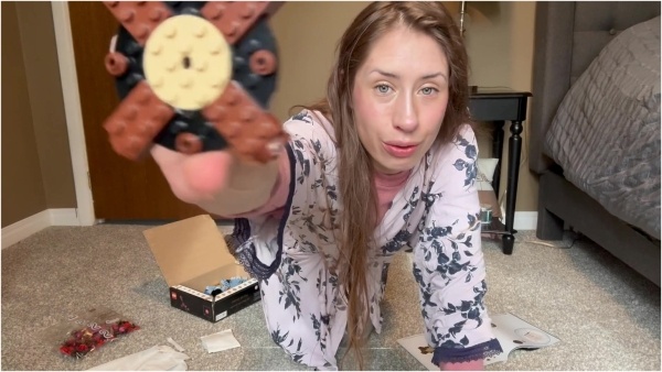 JadenRayne - Build Flower Lego Together Pt 1