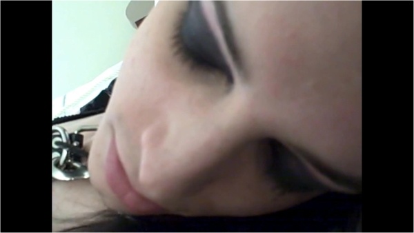 Tia Tizzianni - KittyKaiti Gothic FUCK Collared Restrain
