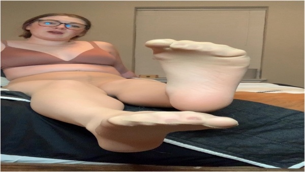 itskinkerbell - Beta bitch part 1