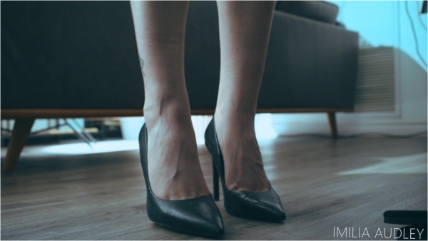 Imilia Audley - Officer Coworker Cummy Shoe