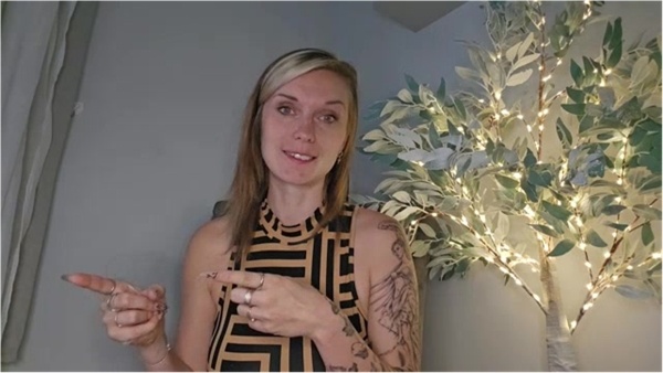 Lexi Snow - Pathetic Cuck step Dad