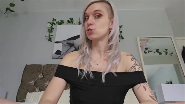 Lexi Snow - Experiment Accidentally Shrinks You