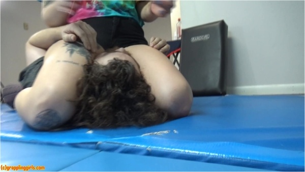 Grappling Girls In Action - Ggsayplease