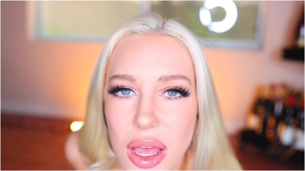 tarababcock - ORAL FIXATION AND LEGGINGS INTIMATE DIRTY TALK ASMR