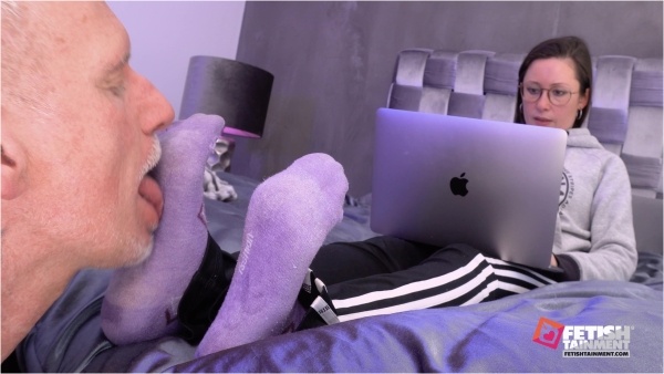 FEMDOMSQUAD Video Store - Nerd Lady Lina - Lick the sweat out of my nerd socks while I keep studying