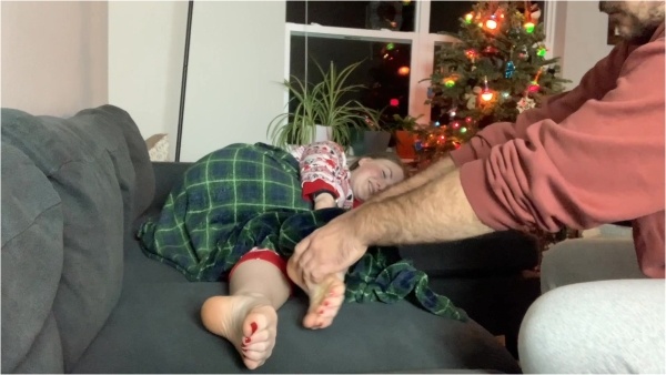 itskinkerbell - Dreaming Tickle
