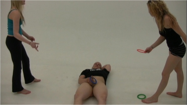 Bossy Girls - Princess Emily and Princess Valentina - Dick Toss