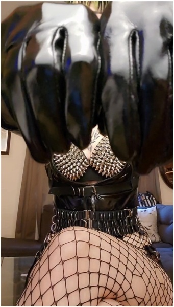 Prettyinpunk92 - degrading wedgie
