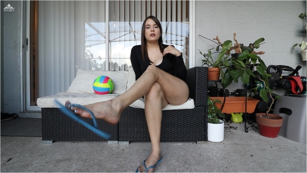 Princess Ivory - Ivory's Ball Game