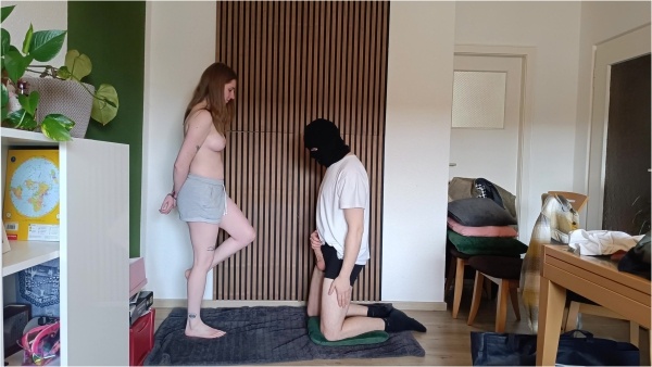 GermanBallsBusted - Elena - Barefoot Ballbusting exercise