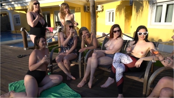Domino Faye - Pool Party Perv SPH