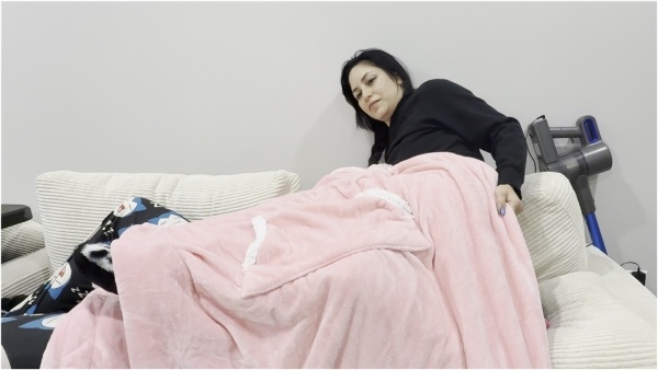 Fetish Nature Films - a Very Warm Dutch Oven Heated Blanket Sushii