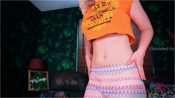 Goddess Blonde Kitty - Porn Dummy