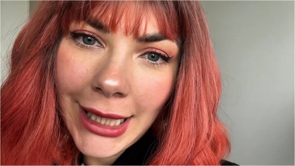 Yourhikerbabe - Vore Dentist Eats YOU