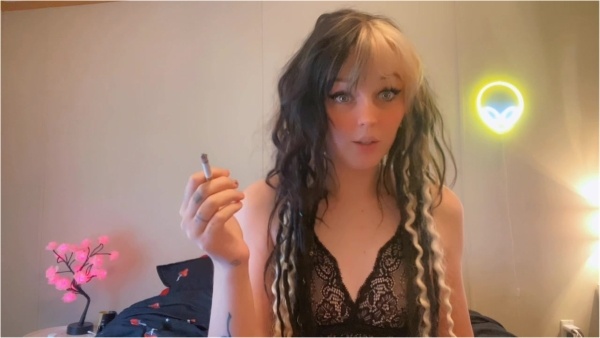 RavenSkye - Be my Ashtray CBT