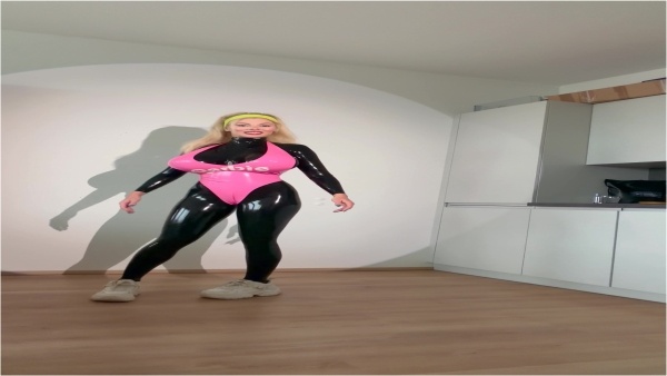 God Slavena - Sissy Feminization Tutorial Sweat Photography LATEX