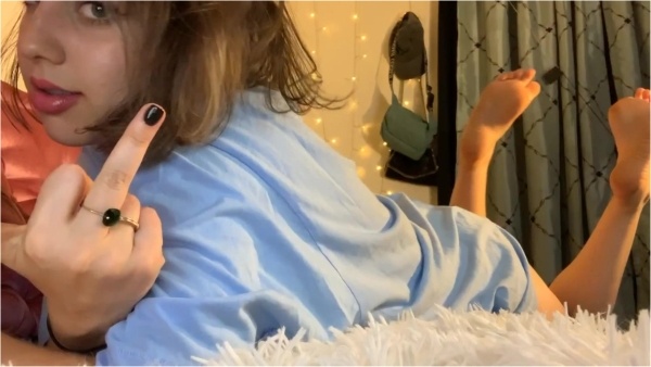Princess Violette - Clean My Feet