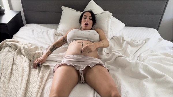 Aysha Paige - Ghost Inside My Belly
