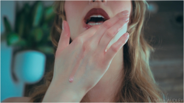 Imilia Audley - Hand and Spit Fetish ASMR