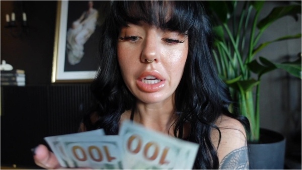 Scarlett Cummings - Goth Girlfriend Date Night