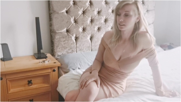 Lexi Snow - Storytime With Leg Slaps