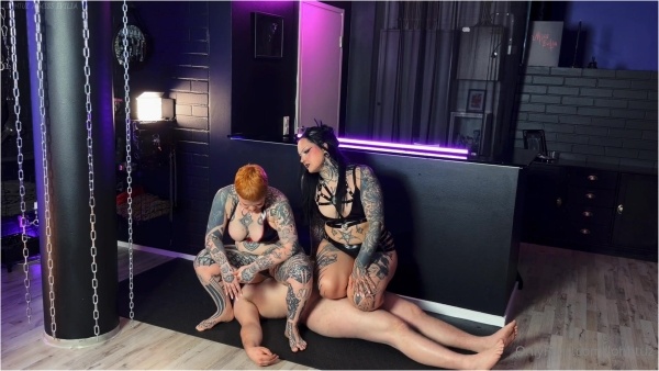 Lohhtuz - Tramping and face sitting on our toy turns into me getting fucked on
