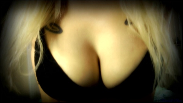 Kendall Olsen - D Cup Tit Worship