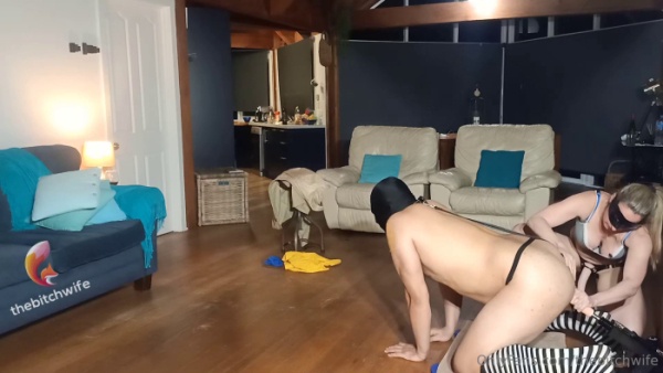 thebitchwife - Machine Strapon Punishment