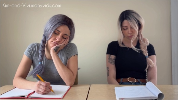Kim and Vivi - Bored Butts in Jeans