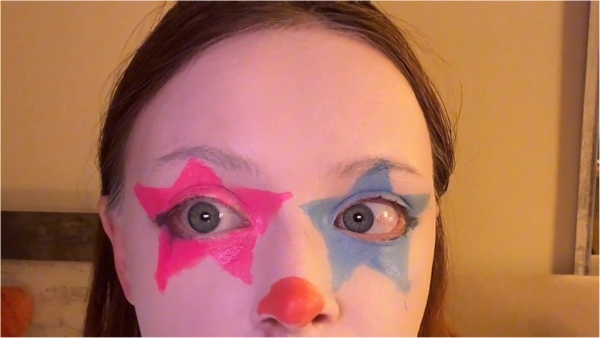 SharKitty - My First Time Trying Clown Makeup