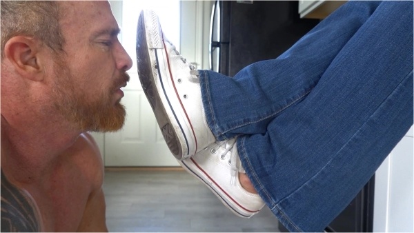 World Goddess - Goddess Zephy - Lick Worm Does My Dirty Work Kitchen Floor And Sneaker Soles
