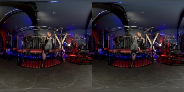 The English Mansion - Mistress T - Weak For My Leather  VR