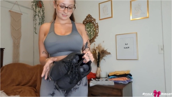 Nicole Nabors - Workout Clothing Try On With Lush